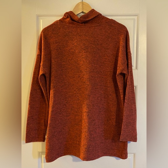 Ruby Rd. Women's Cozy Button Overlay Top small - Picture 7 of 11